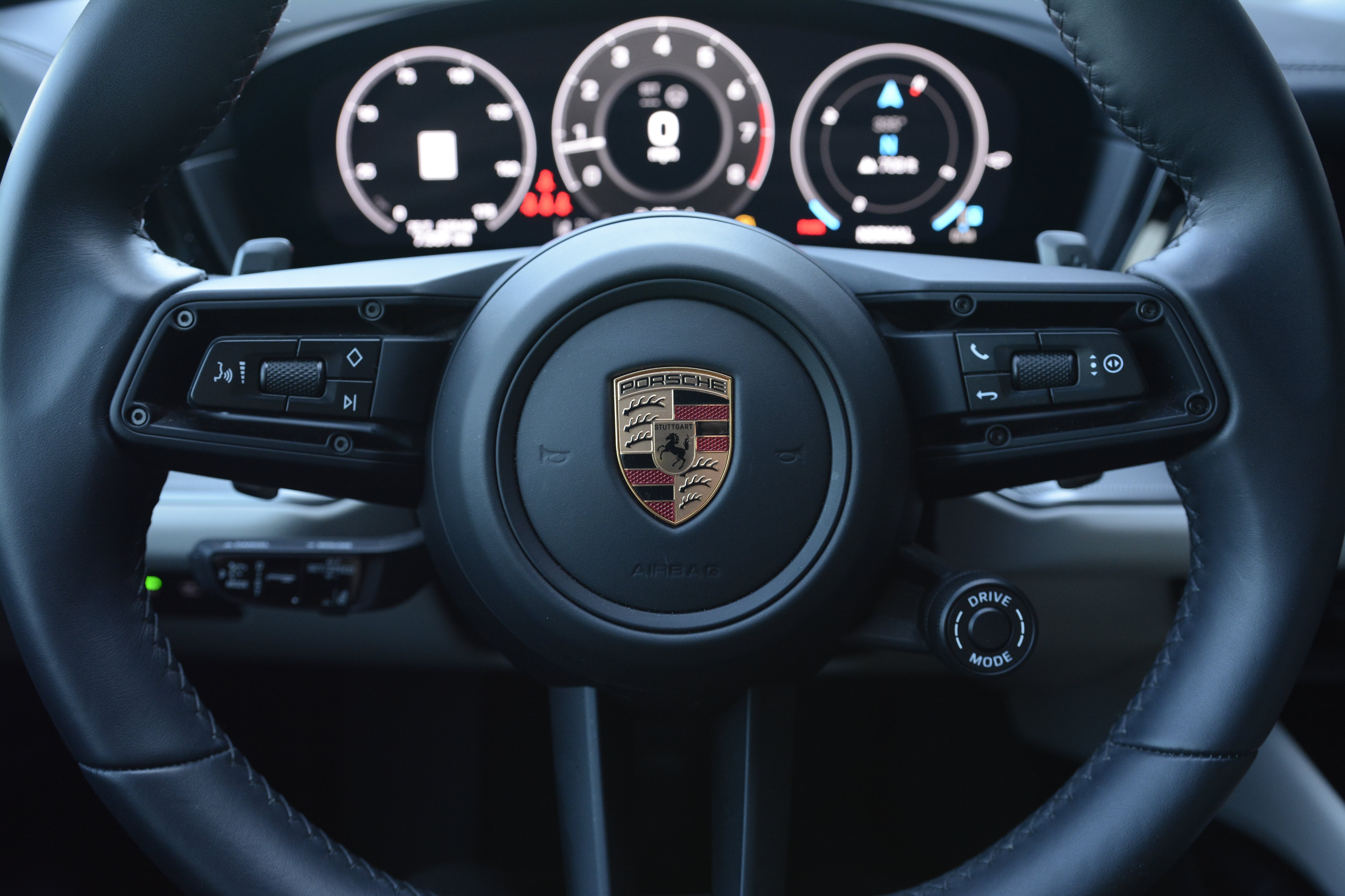 Certified 2026 Porsche Cayenne Coupe AWD/4WD image 16