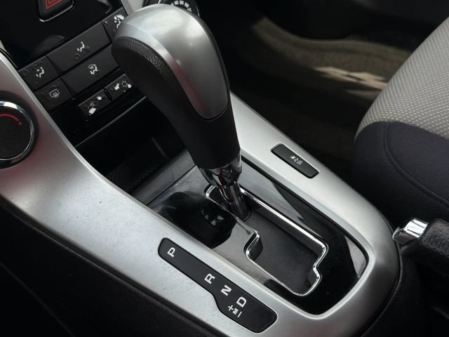 Used 2014 Chevrolet Cruze LS FWD image 20