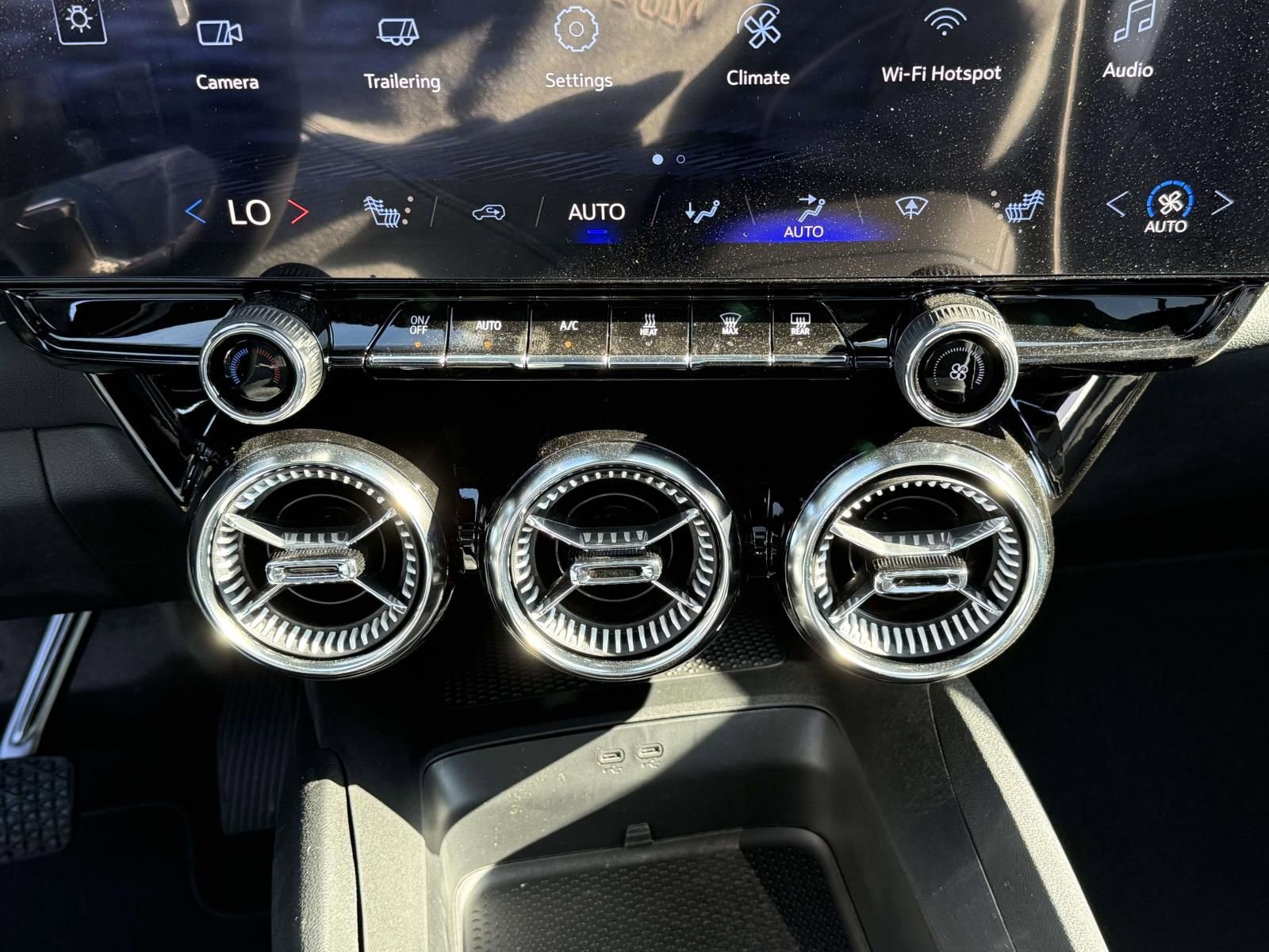 New 2026 Chevrolet Blazer EV LT image 12