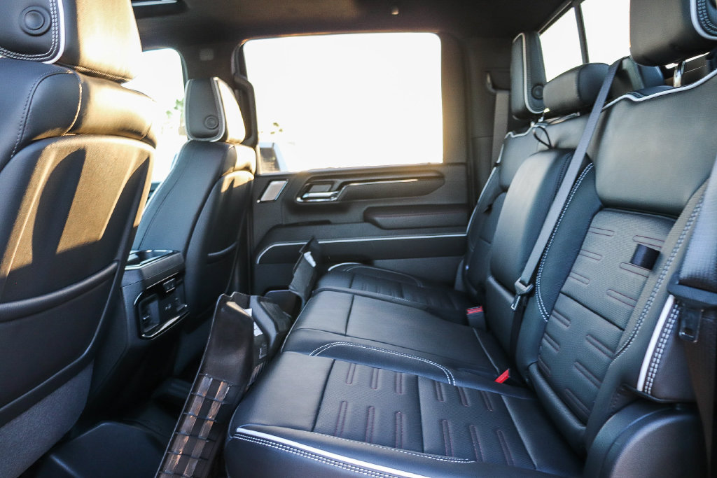 Used 2026 GMC Sierra 2500 AT4X AWD/4WD image 22