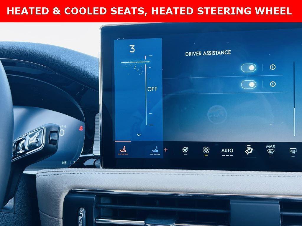 New 2026 Lincoln Corsair Premiere image 6