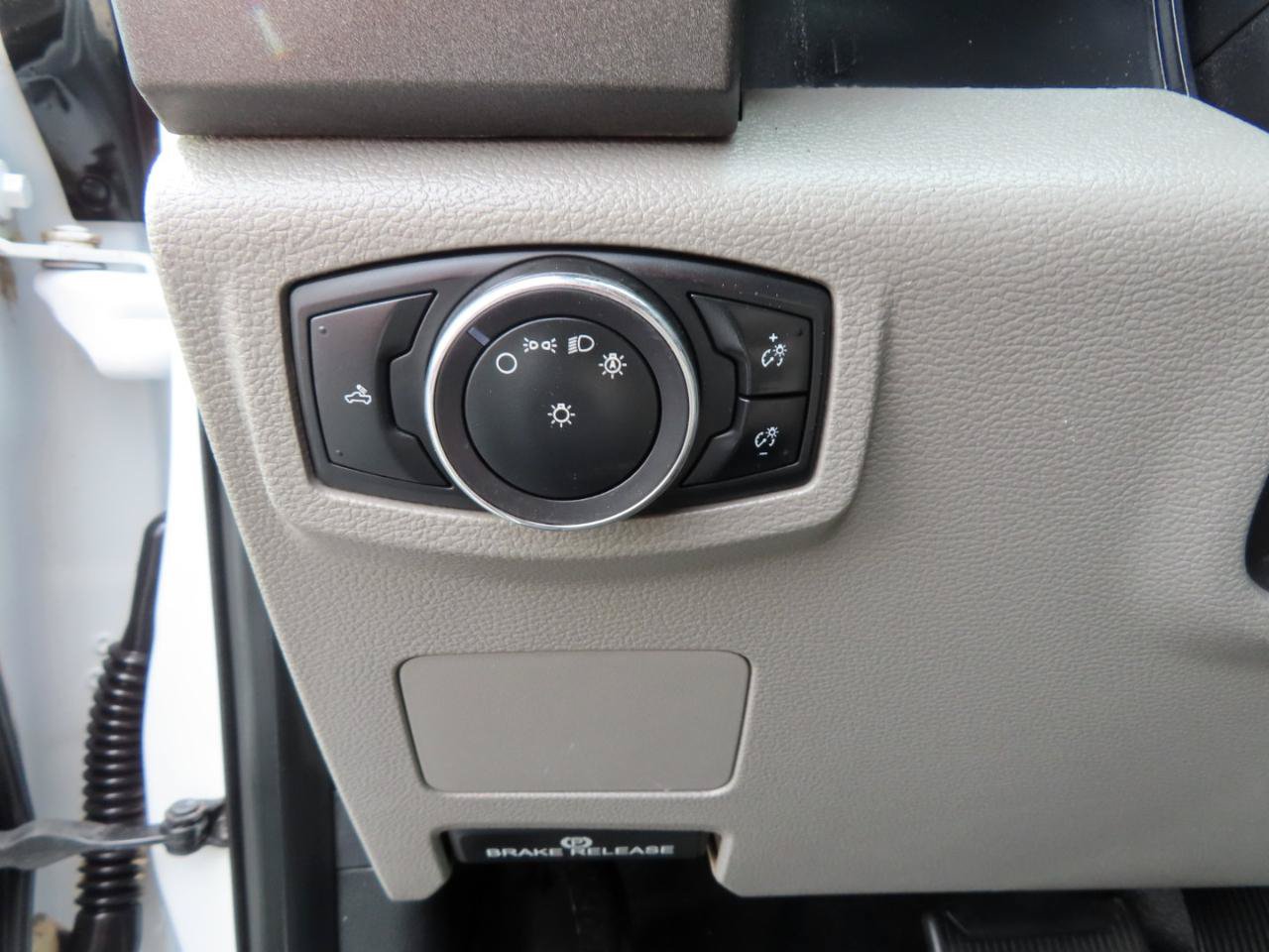 Used 2017 Ford F350 XL w/ Power Equipment Group AWD/4WD image 19