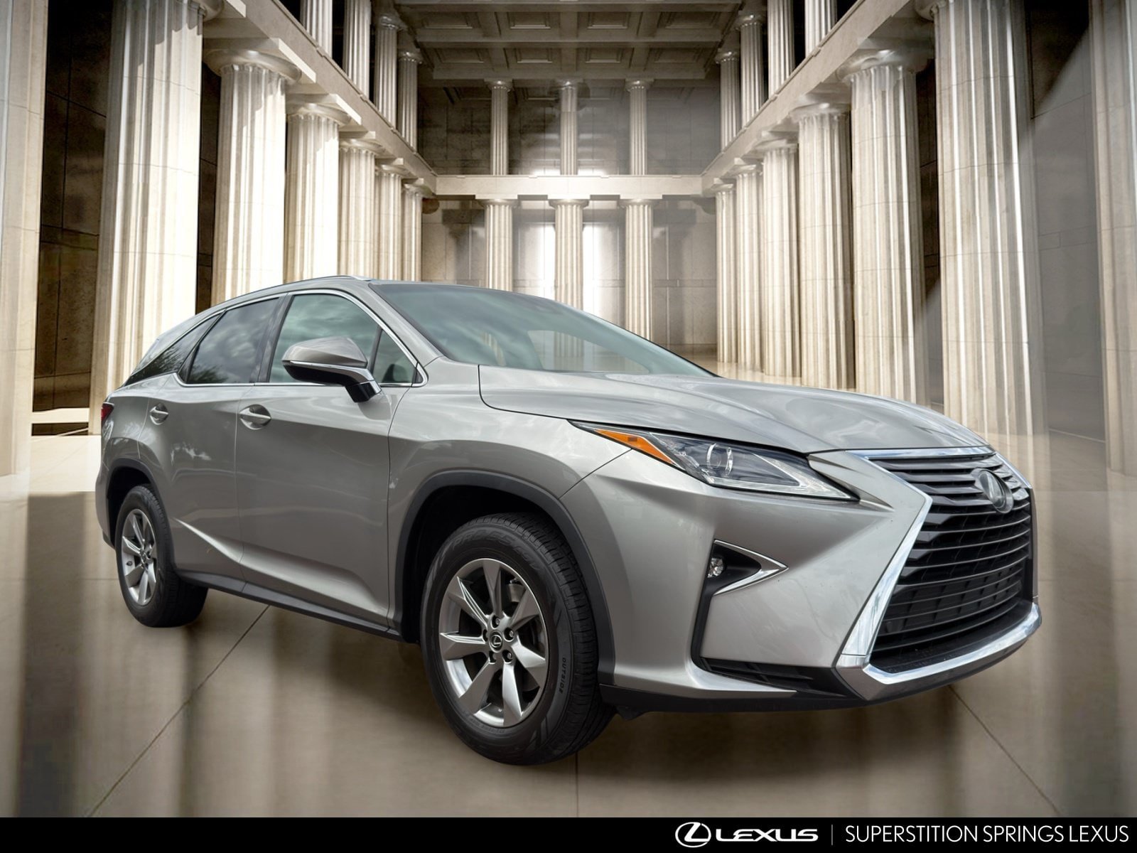 Used 2019 Lexus RX 350L FWD w/ Accessory Package image 2