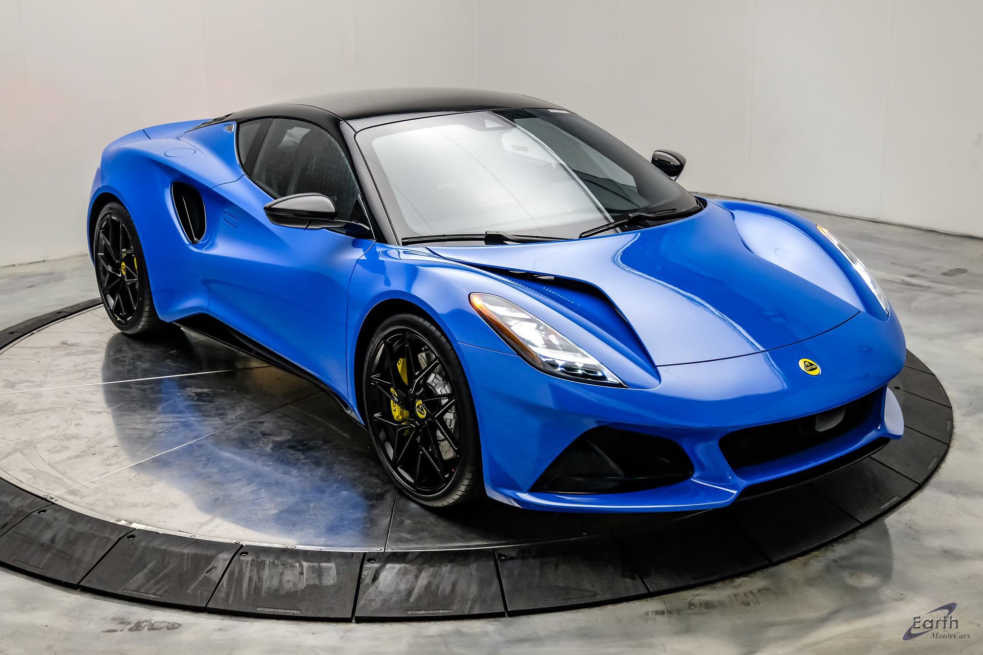 New 2026 Lotus Emira SE image 29