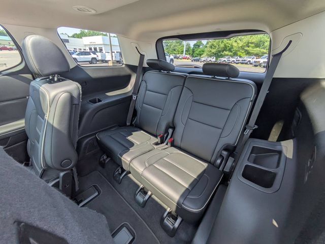 Used 2022 GMC Acadia Denali w/ Denali Ultimate Package AWD/4WD image 30