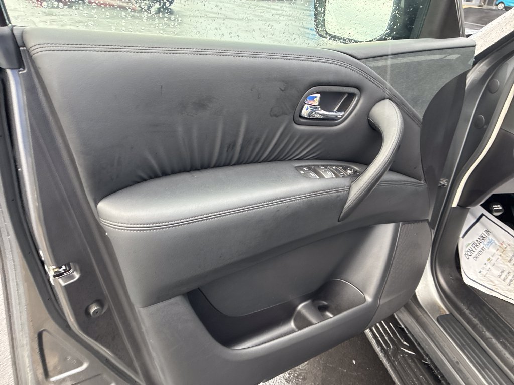 Used 2023 Nissan Armada SV w/ Cargo Package AWD/4WD image 12