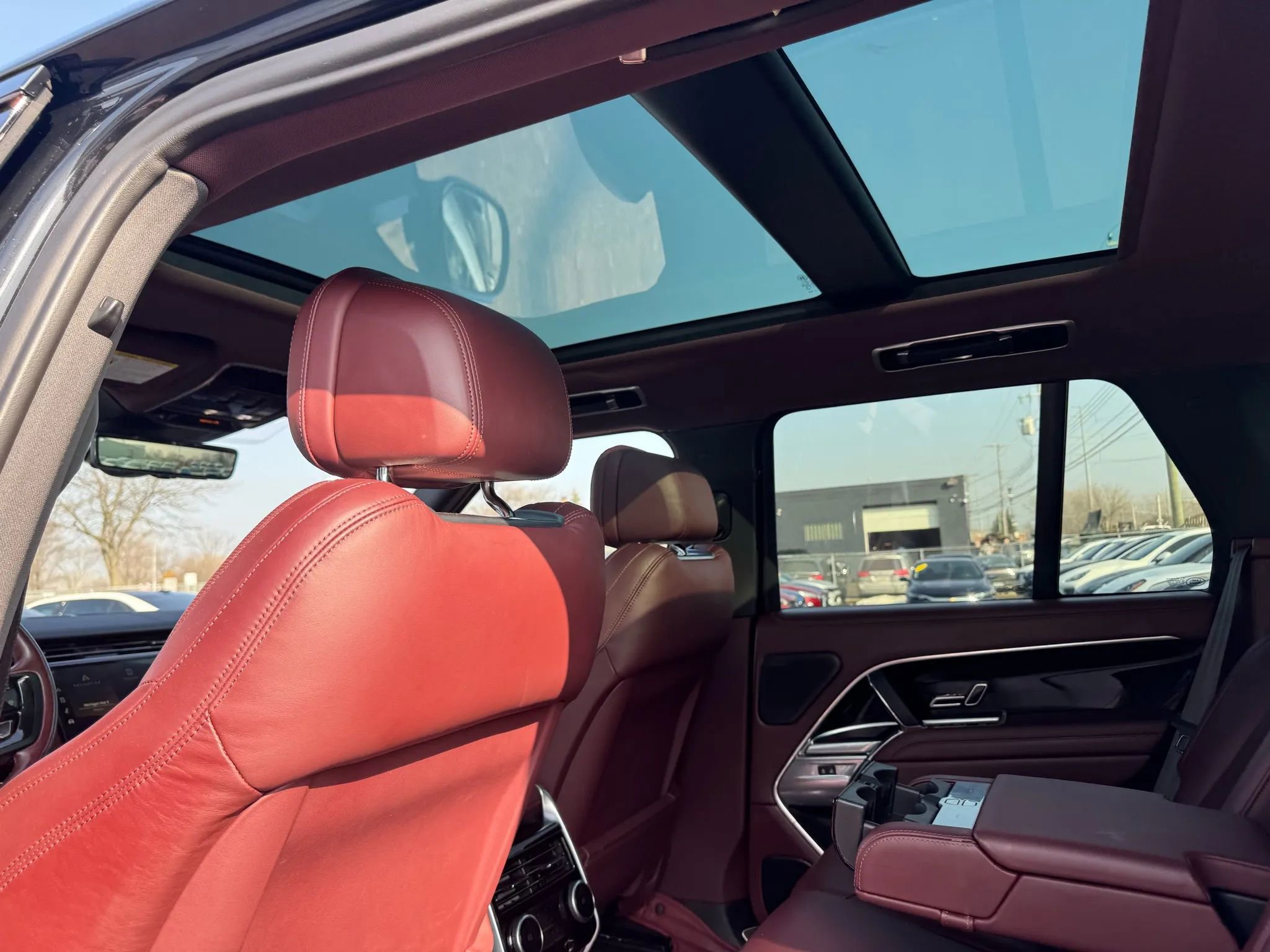 Used 2023 Land Rover Range Rover SE image 22