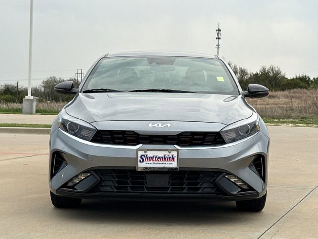 Used 2024 Kia Forte GT-Line w/ GT-Line Premium Package image 2