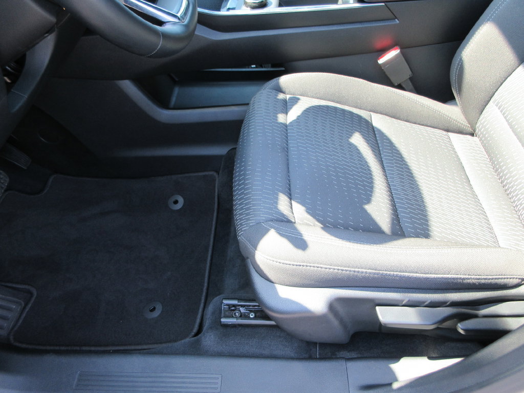 Certified 2026 Chevrolet Equinox LT AWD/4WD image 21