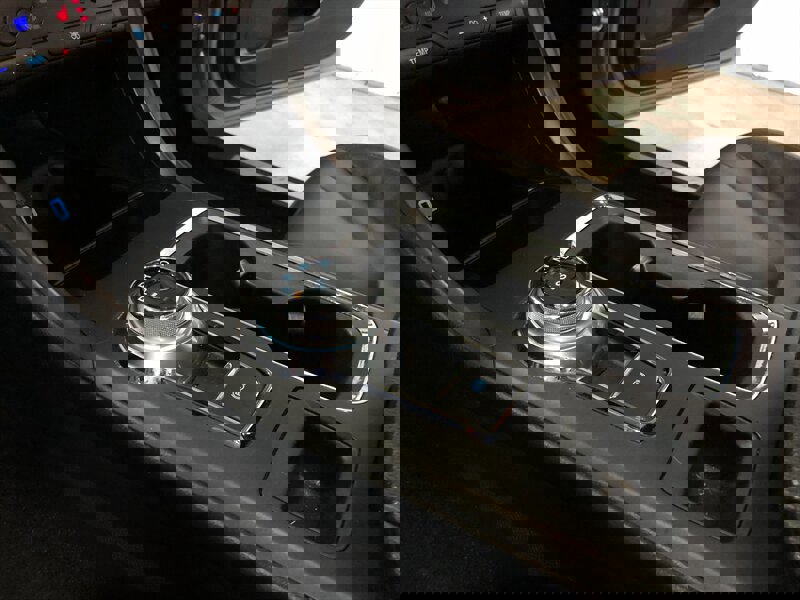 Used 2020 Ford Fusion Titanium image 12