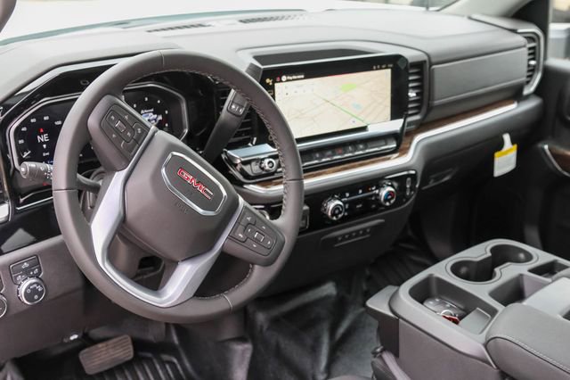 New 2026 GMC Sierra 3500 SLE AWD/4WD image 18