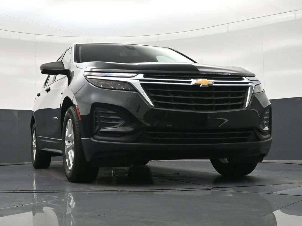 Used 2022 Chevrolet Equinox LS w/ LS Convenience Package FWD image 29