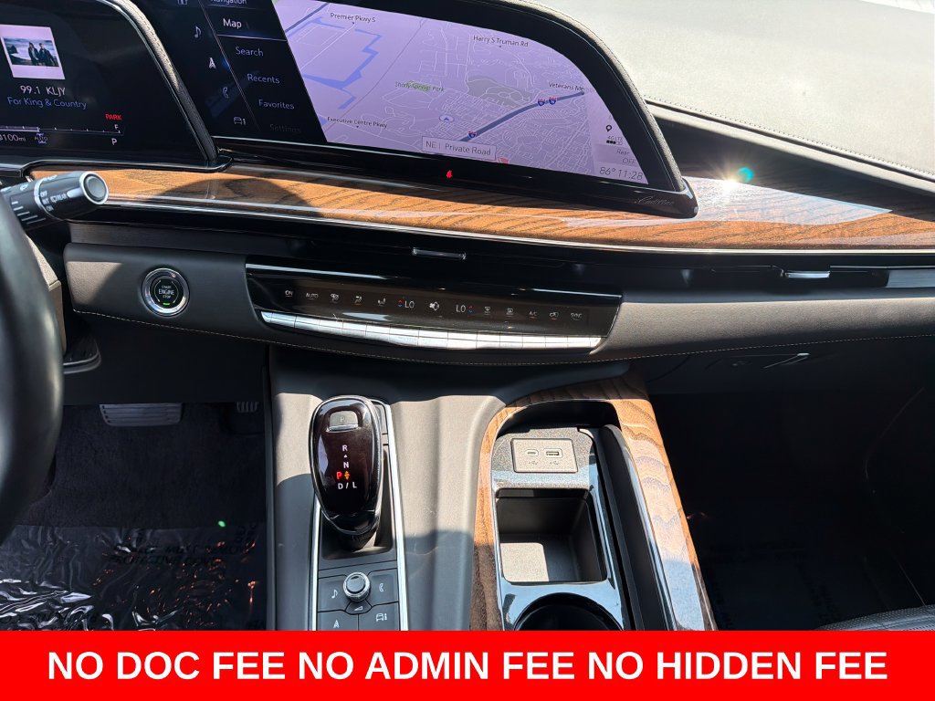 Used 2023 Cadillac Escalade Sport Platinum w/ Heavy-Duty Trailer Package AWD/4WD image 18