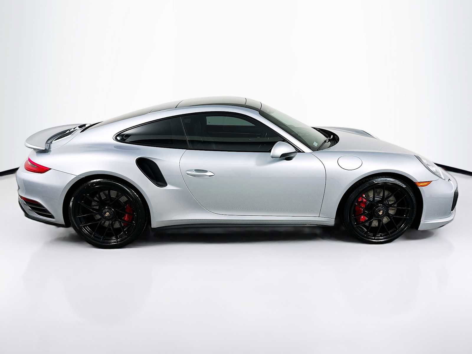 Certified 2018 Porsche 911 Turbo AWD/4WD image 8