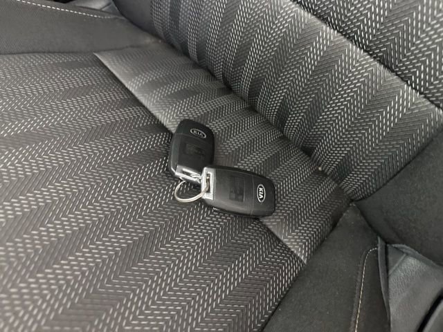 Used 2020 Kia Sportage LX image 27