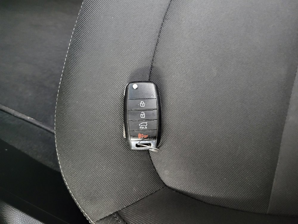 Used 2019 Kia Soul + FWD image 32