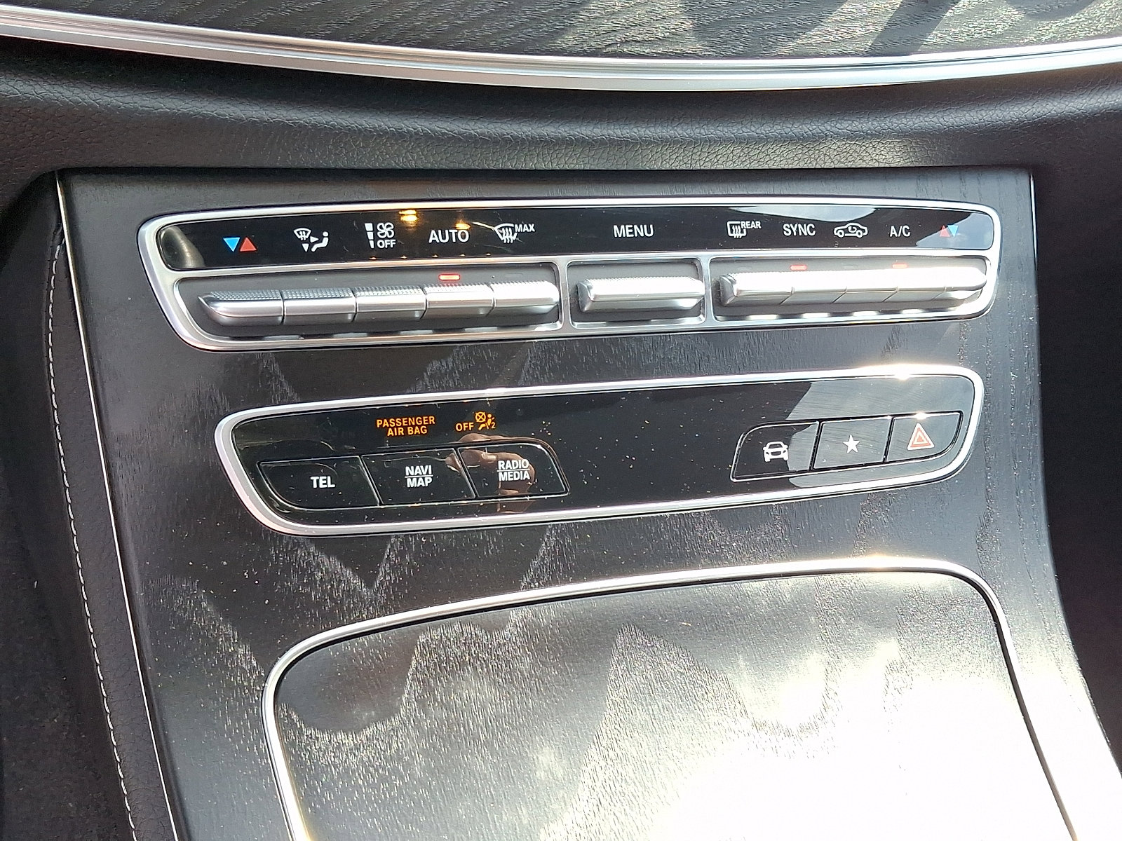 Used 2023 Mercedes-Benz E 350 4MATIC image 16