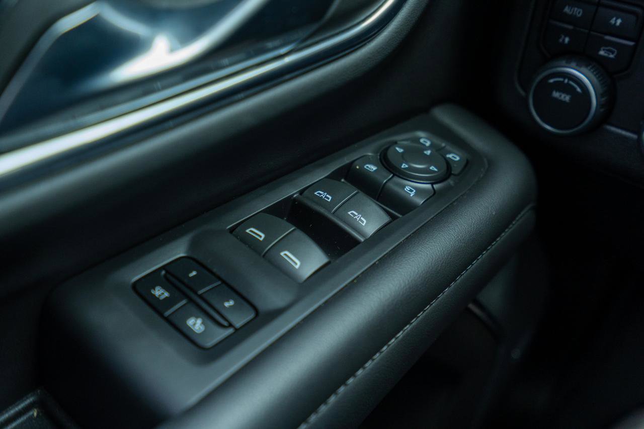 Used 2023 Chevrolet Tahoe LT w/ Luxury Package image 30