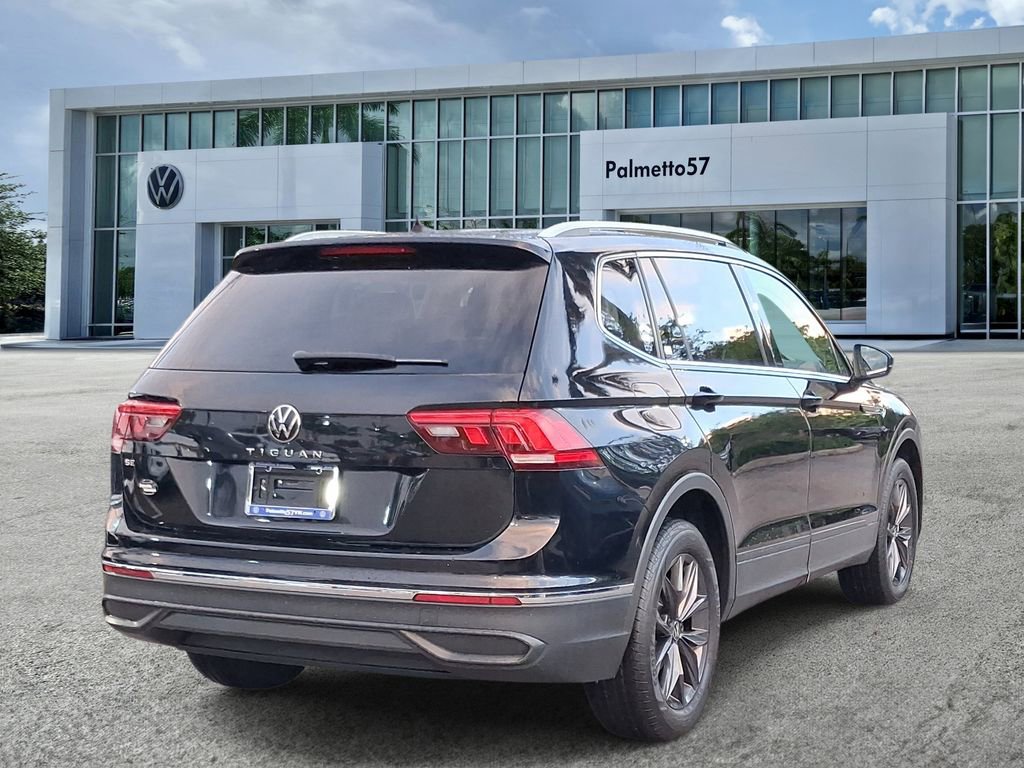 Certified 2023 Volkswagen Tiguan SE FWD image 6