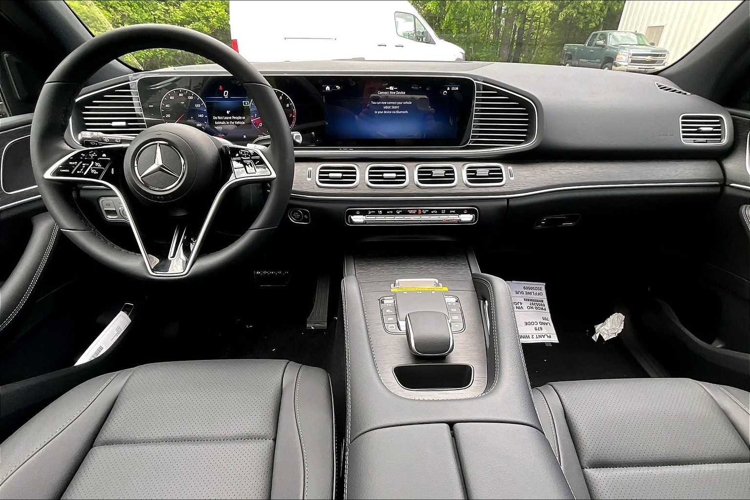 Used 2025 Mercedes-Benz GLE 450 4MATIC image 8