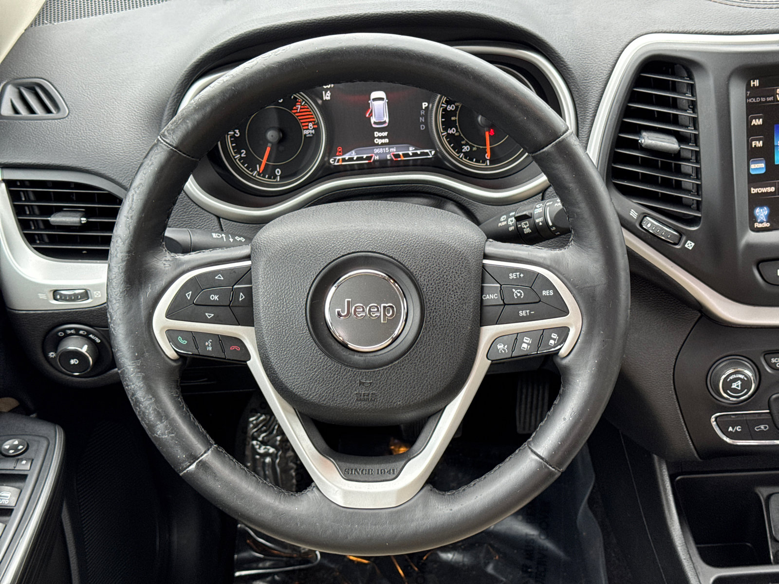 Used 2016 Jeep Cherokee Limited w/ Technology Group image 24