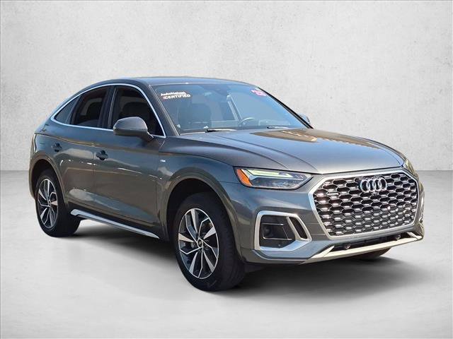 Used 2024 Audi Q5 2.0T Premium Plus w/ Premium Plus Package AWD/4WD image 3