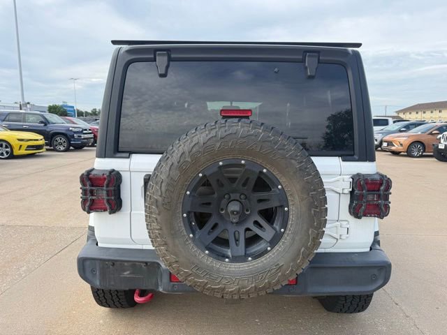 Used 2018 Jeep Wrangler Unlimited Sahara w/ LED Lighting Group AWD/4WD image 4