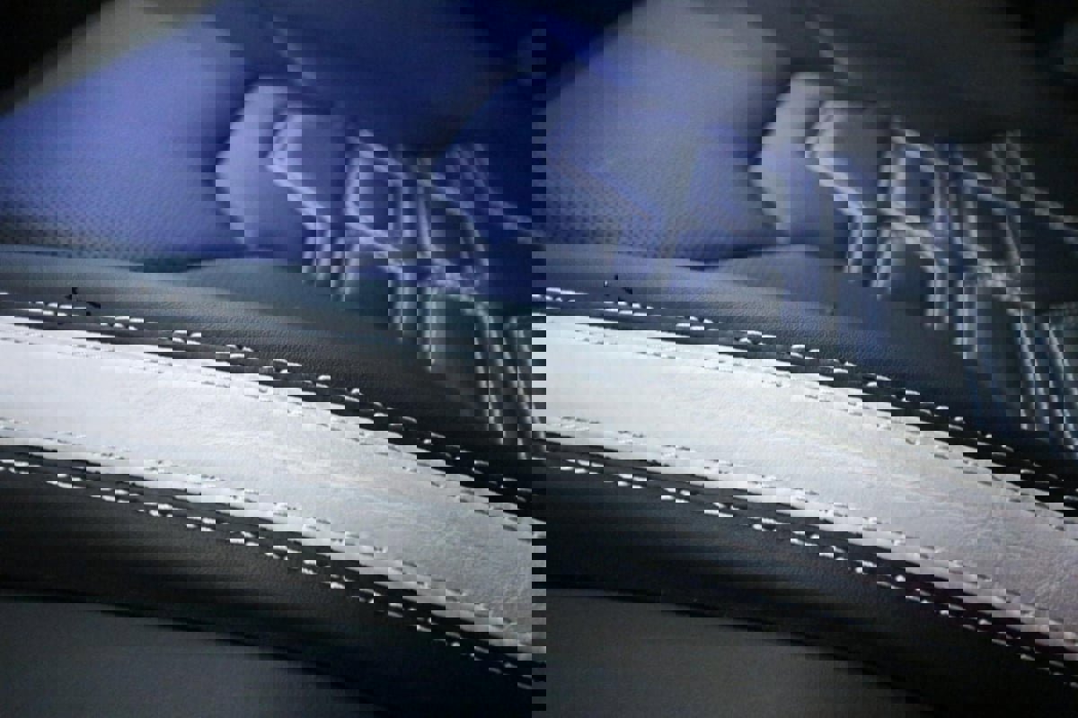 Used 2025 Lamborghini Urus SE image 18