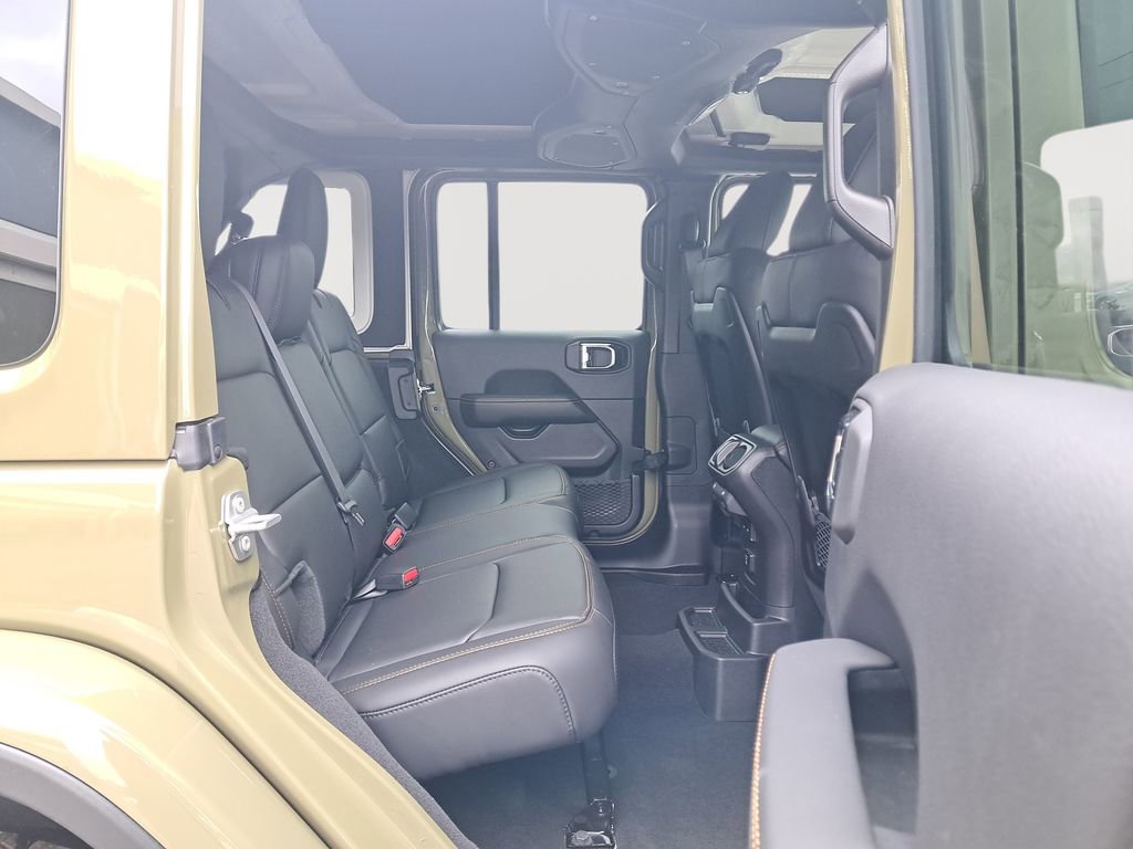 New 2025 Jeep Wrangler Unlimited Rubicon 392 image 16