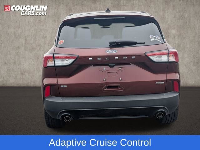 Used 2021 Ford Escape SE w/ SE Sport Appearance Package image 7
