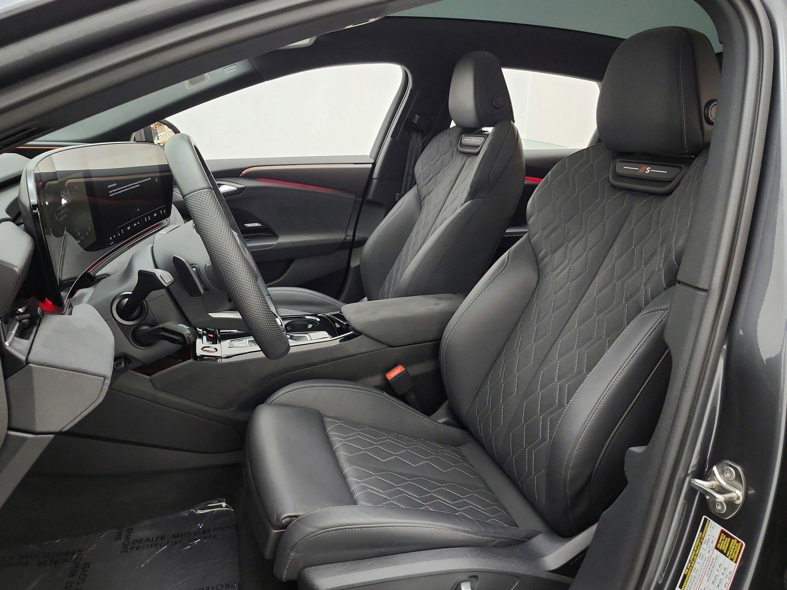 Used 2025 Audi S6 e-tron Premium Plus w/ Premium Plus AWD/4WD image 13