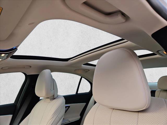 Used 2025 Mercedes-Benz E 450 4MATIC Sedan image 16