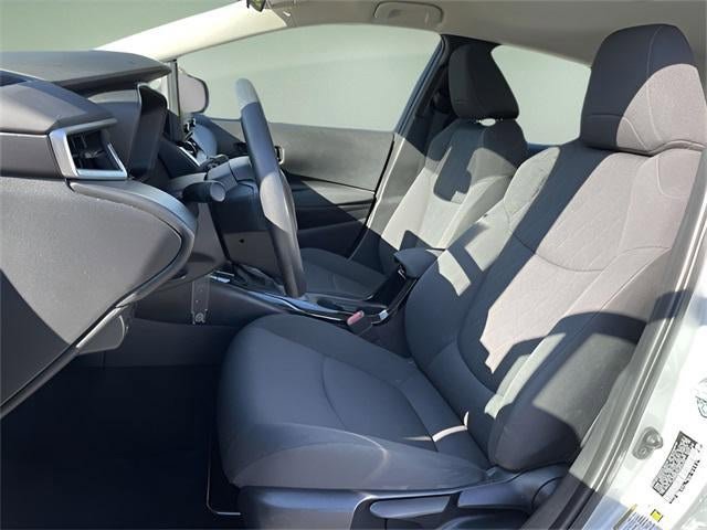 Used 2022 Toyota Corolla LE image 50