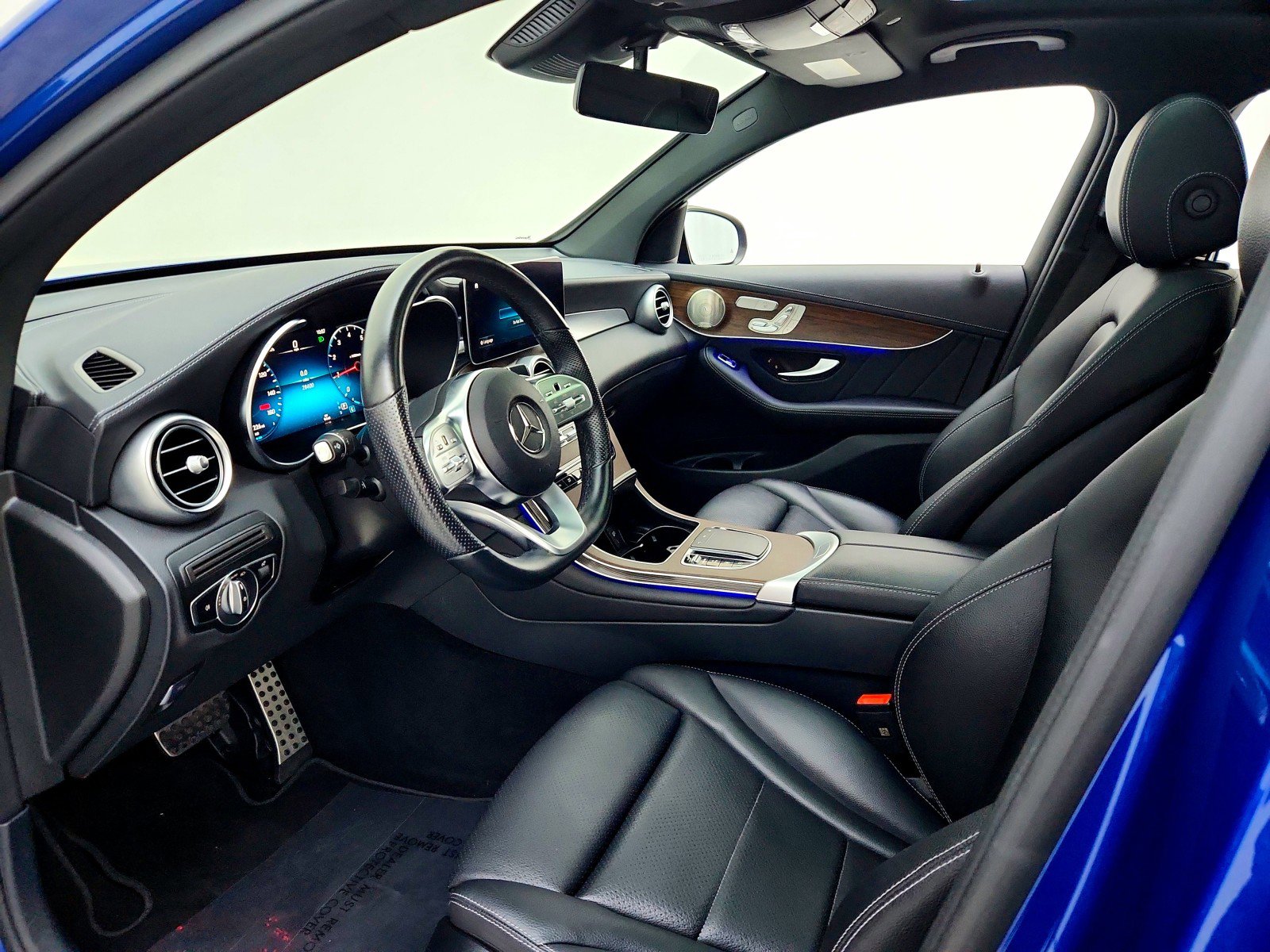 Certified 2023 Mercedes-Benz GLC 300 4MATIC Coupe image 11