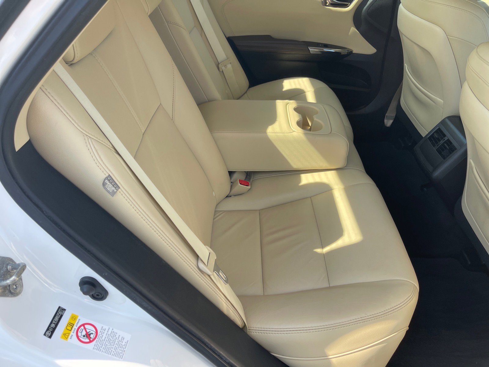 Used 2017 Toyota Avalon XLE FWD image 18