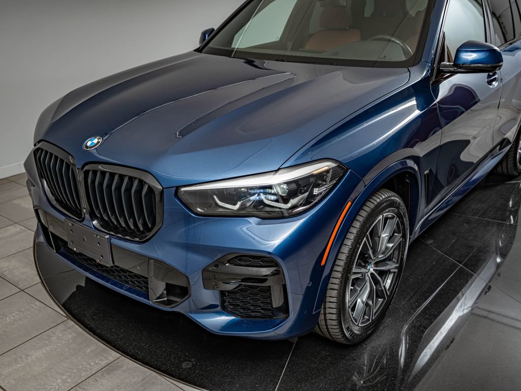 Used 2023 BMW X5 M50i w/ Climate Comfort Package AWD/4WD image 14