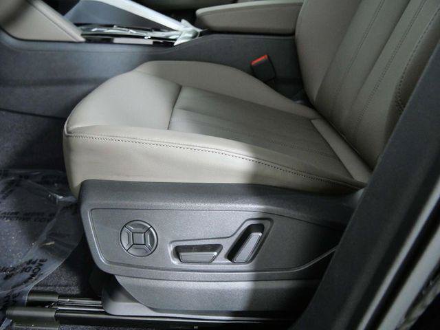 New 2026 Audi Q5 Premium Plus AWD/4WD image 17