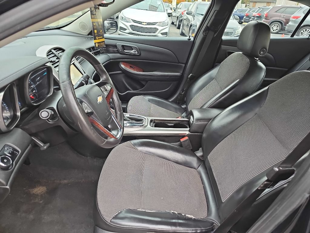 Used 2013 Chevrolet Malibu LT FWD image 10