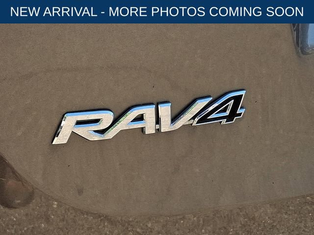 Used 2013 Toyota RAV4 LE AWD/4WD image 11