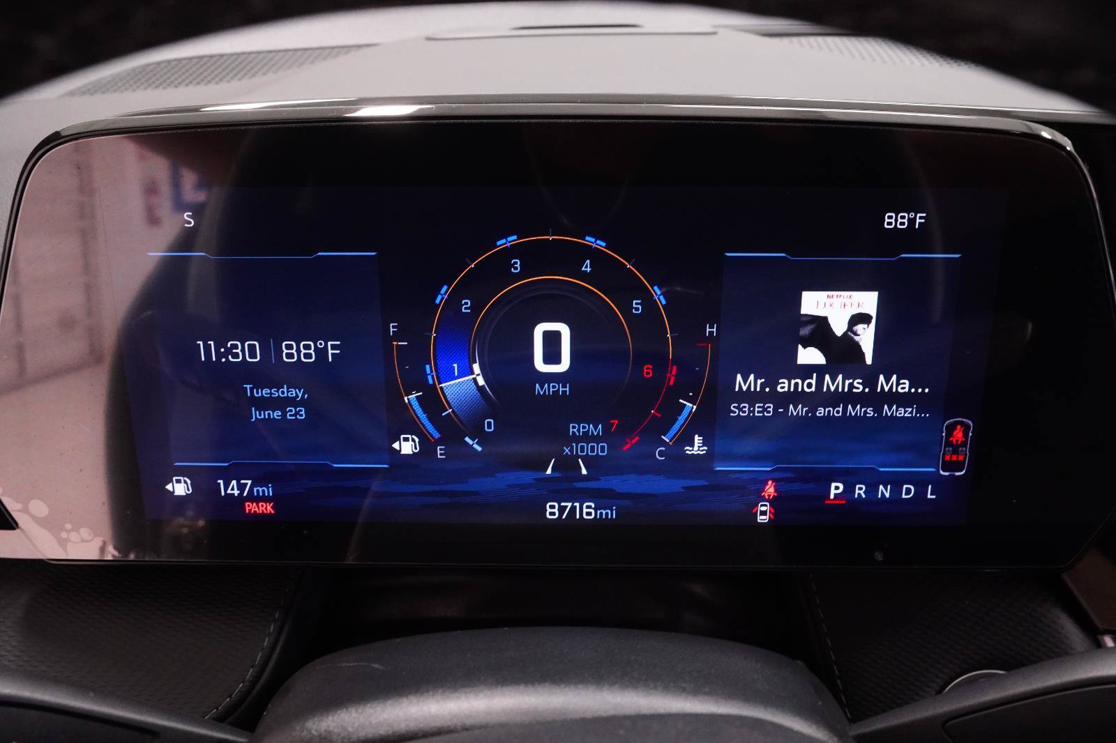 Used 2026 Chevrolet Equinox LT w/ Midnight Edition FWD image 11