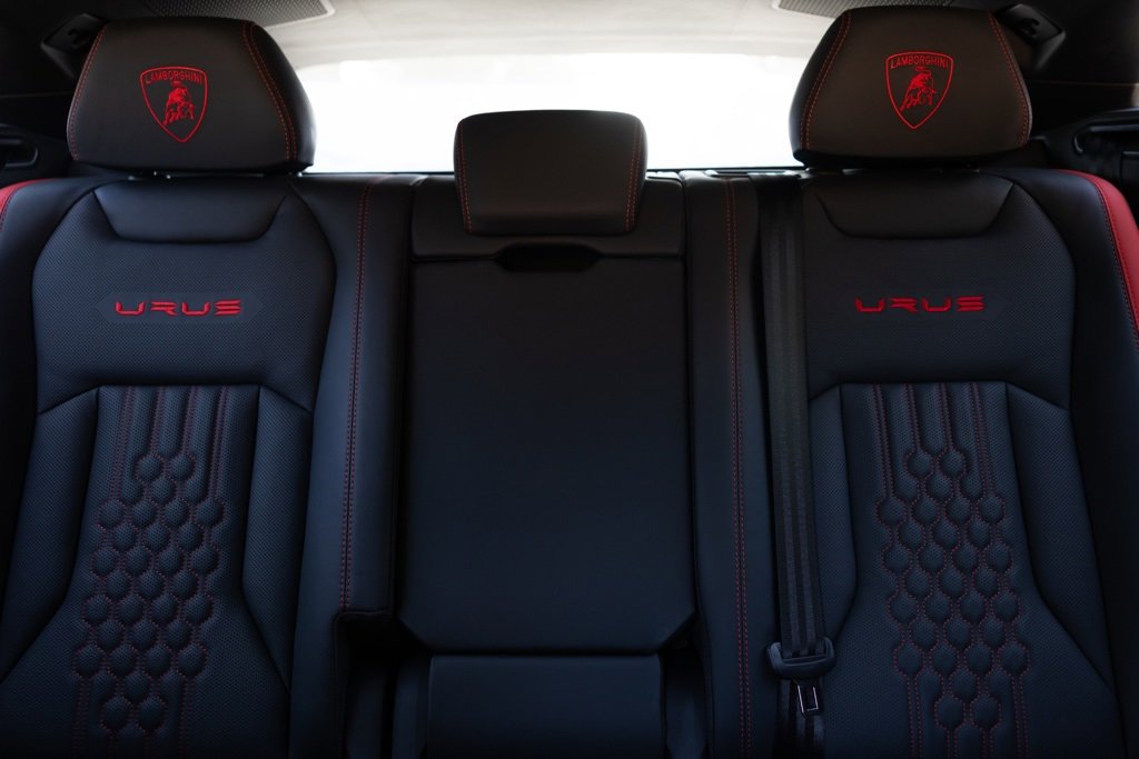 Used 2024 Lamborghini Urus Performante image 6