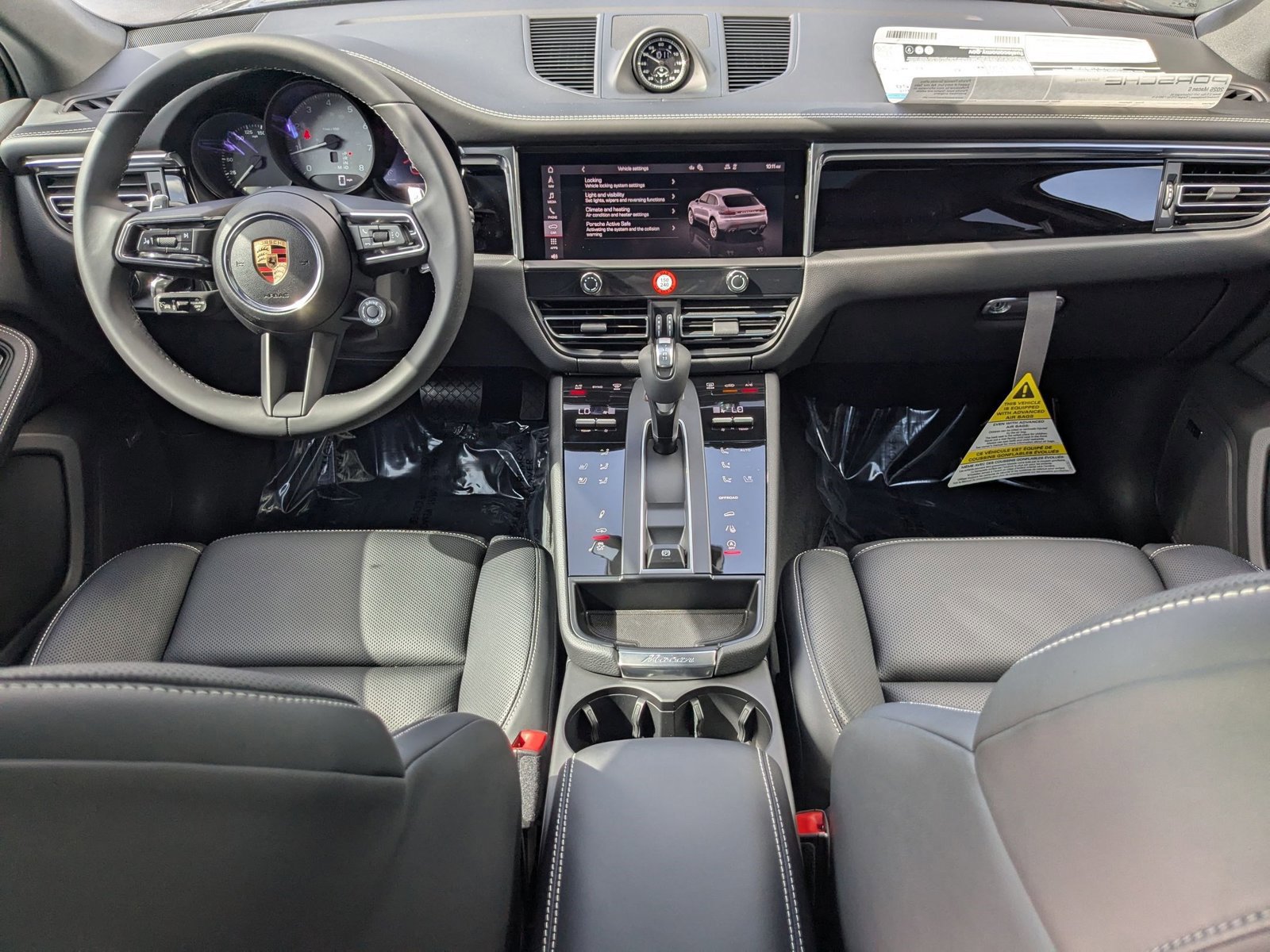 New 2025 Porsche Macan S image 24