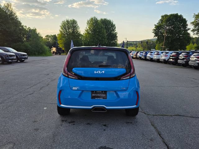 Certified 2024 Kia Soul GT-Line FWD image 7