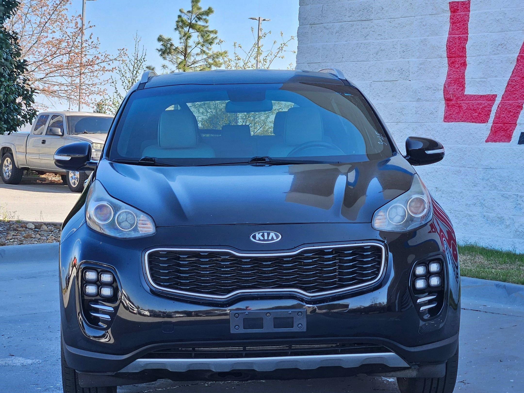 Used 2018 Kia Sportage EX w/ EX Sport Appearance Package image 2