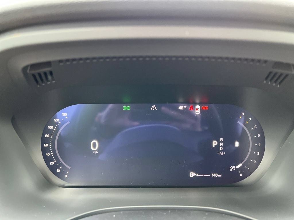 New 2026 Volvo XC60 B5 Plus w/ Protection Package Premier AWD/4WD image 15