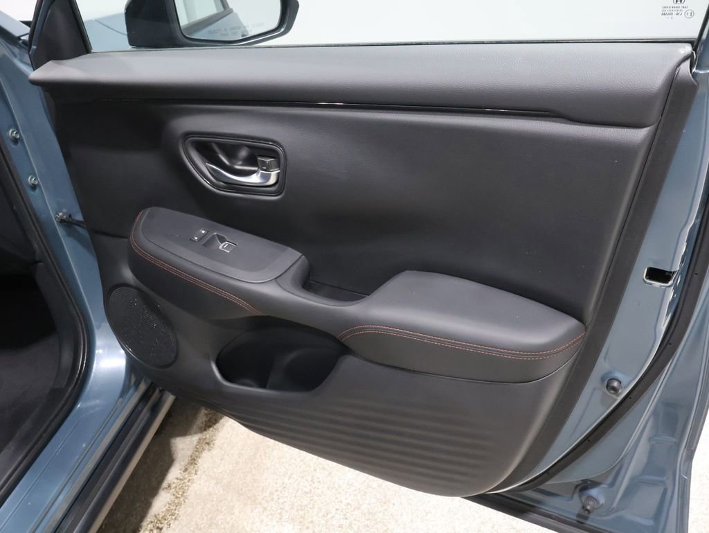 Used 2023 Honda HR-V Sport image 23