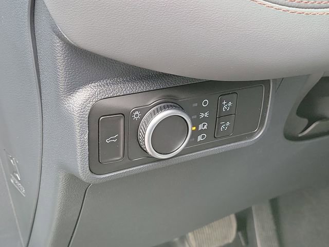 New 2026 Ford Explorer Active AWD/4WD image 8