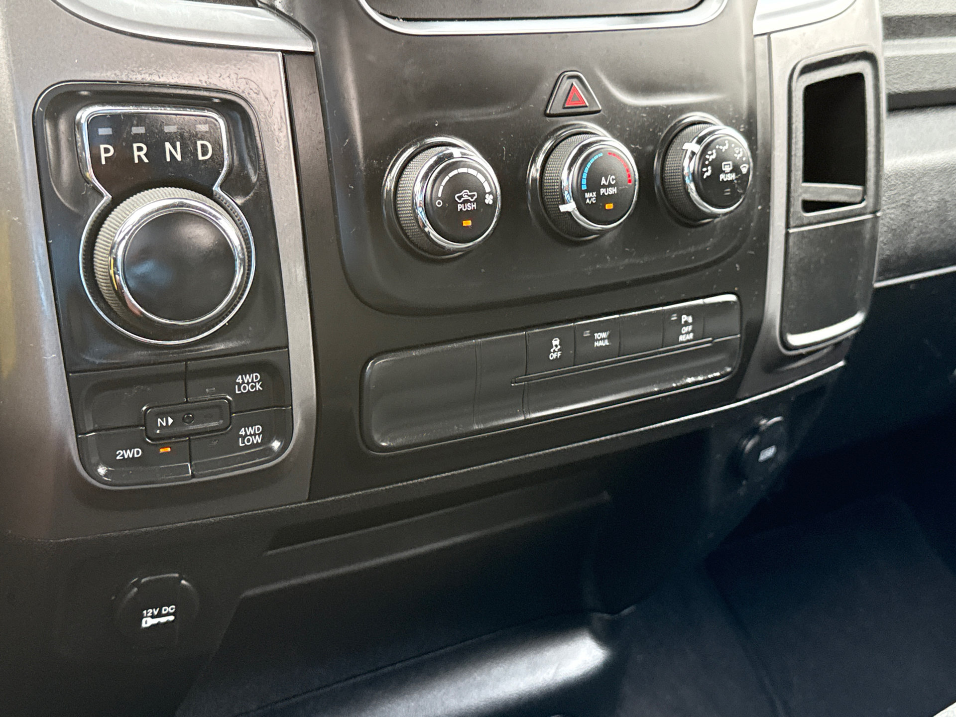 Used 2021 RAM 1500 Warlock AWD/4WD image 25