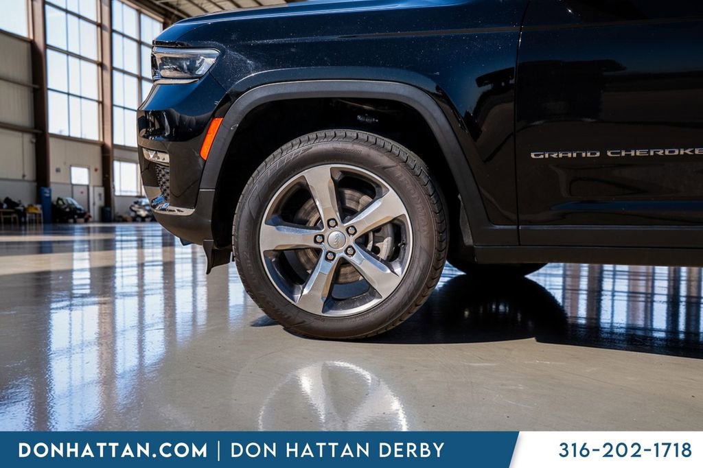 Used 2021 Jeep Grand Cherokee L Limited image 38