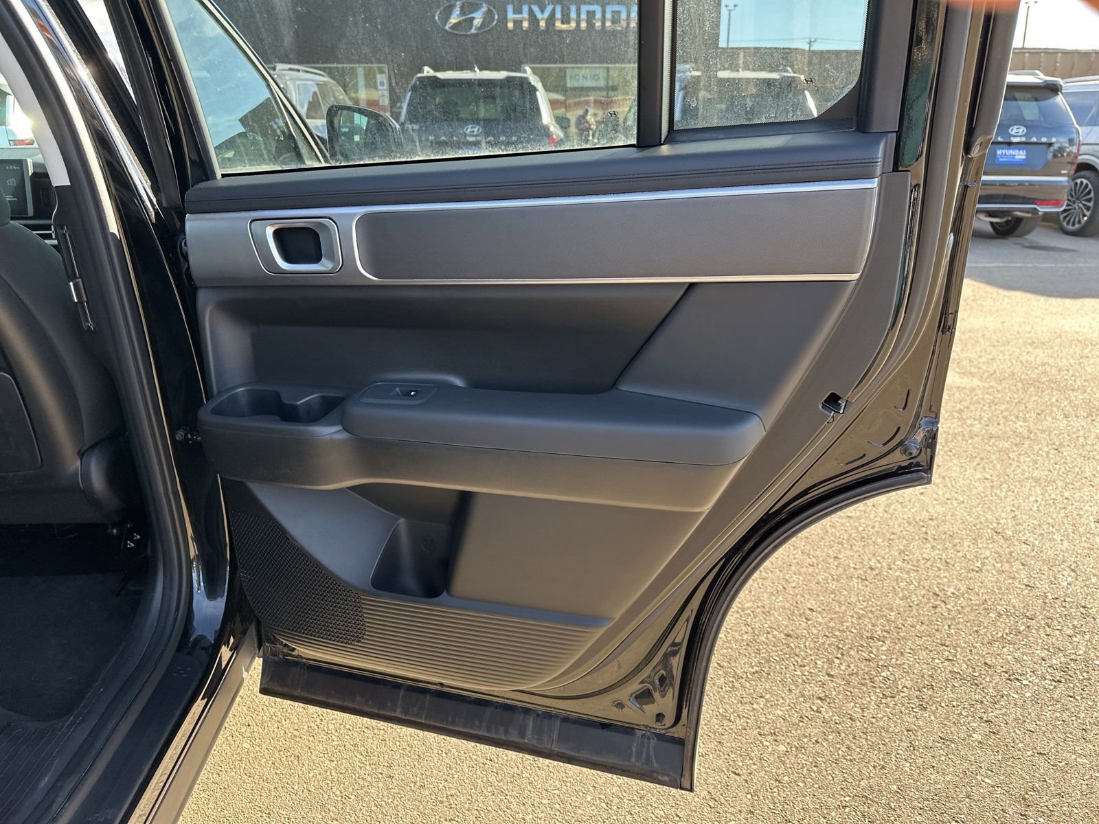 Used 2025 Hyundai Santa Fe SE image 33